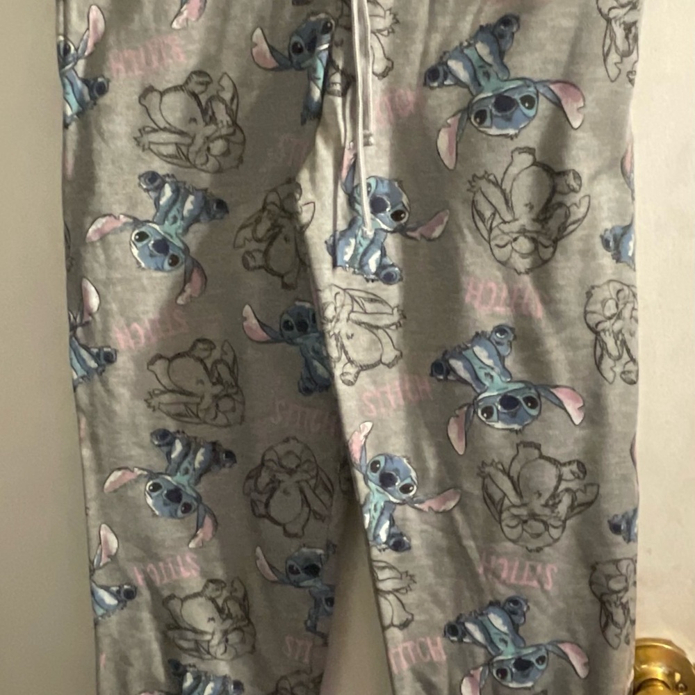 Gray Kids Pajamas with stitch print